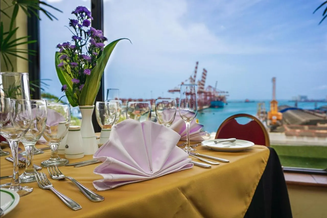 ****  Grand Oriental Hotel Colombo Sri Lanka